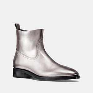 Coach Silver Chelsea Boots Mens 10.5 Gucci $700